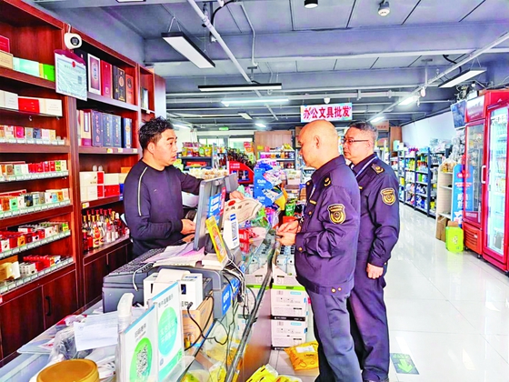 許昌市市場(chǎng)監(jiān)管局示范區(qū)分局 清源打鏈，重拳整治“特供酒”亂象